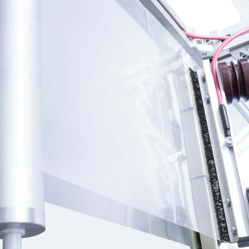 Stationäres Porenprüfgerät ISOTEST® act 8.0 / 35 - Porenprüfung von Folien